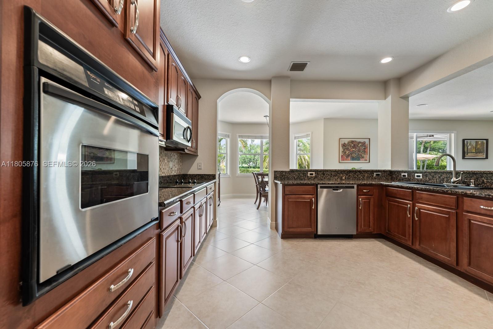 ISLES AT WESTON - Residential