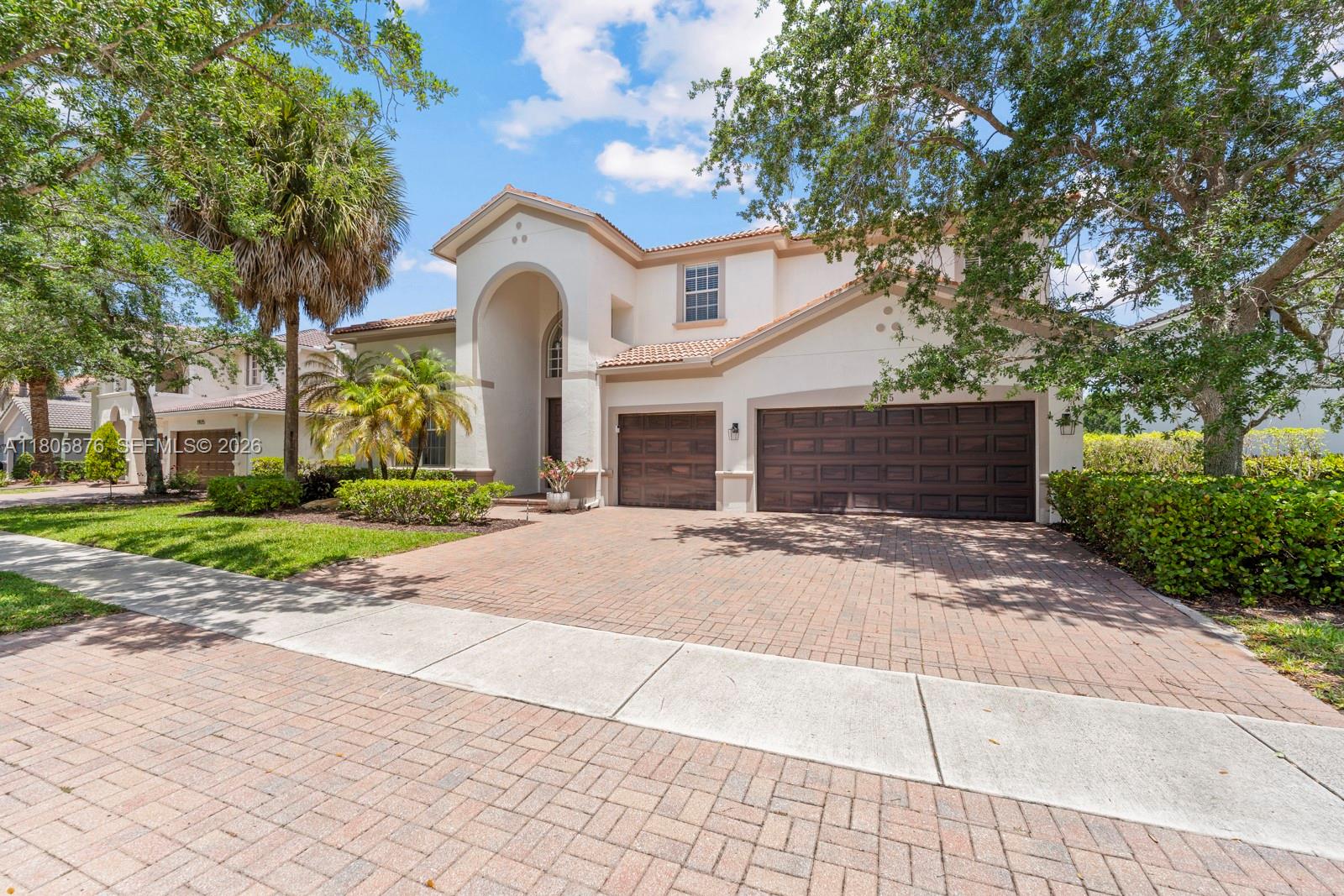 ISLES AT WESTON - Residential