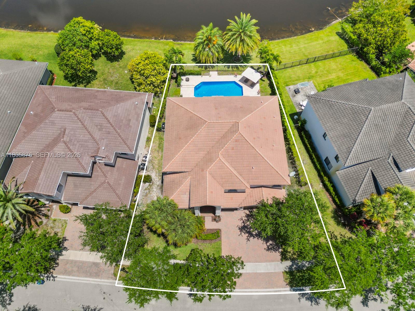 ISLES AT WESTON - Residential