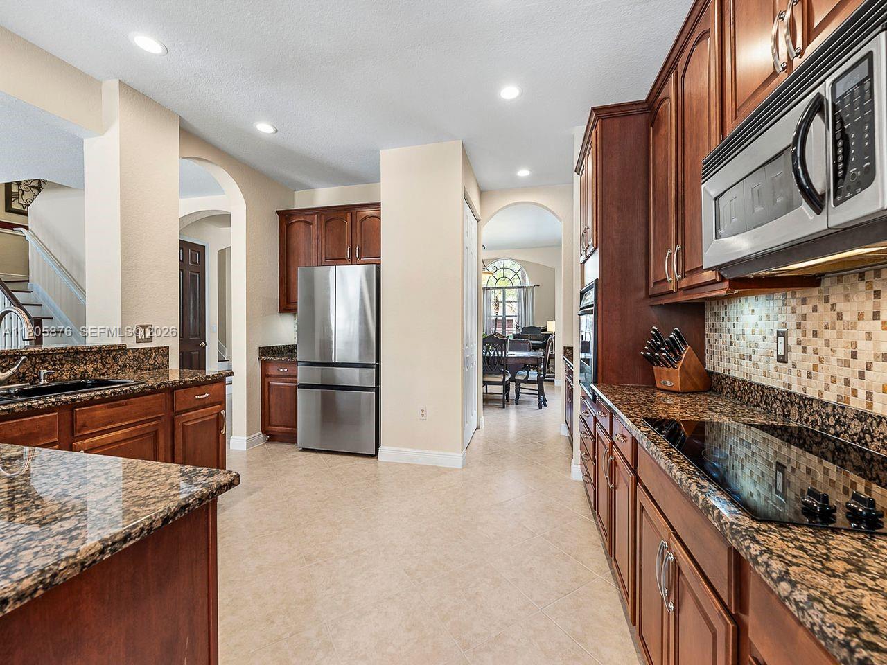 ISLES AT WESTON - Residential