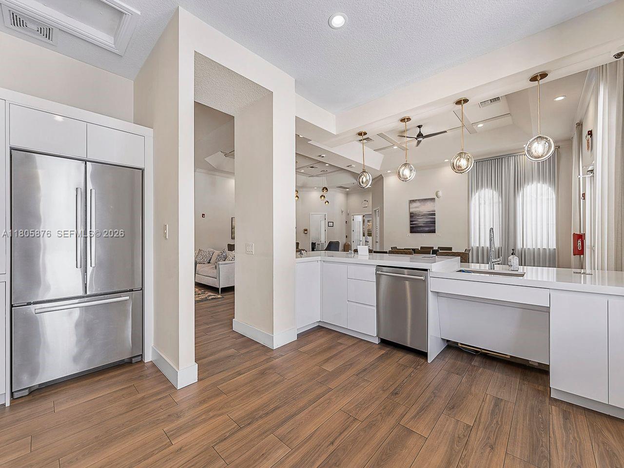 ISLES AT WESTON - Residential