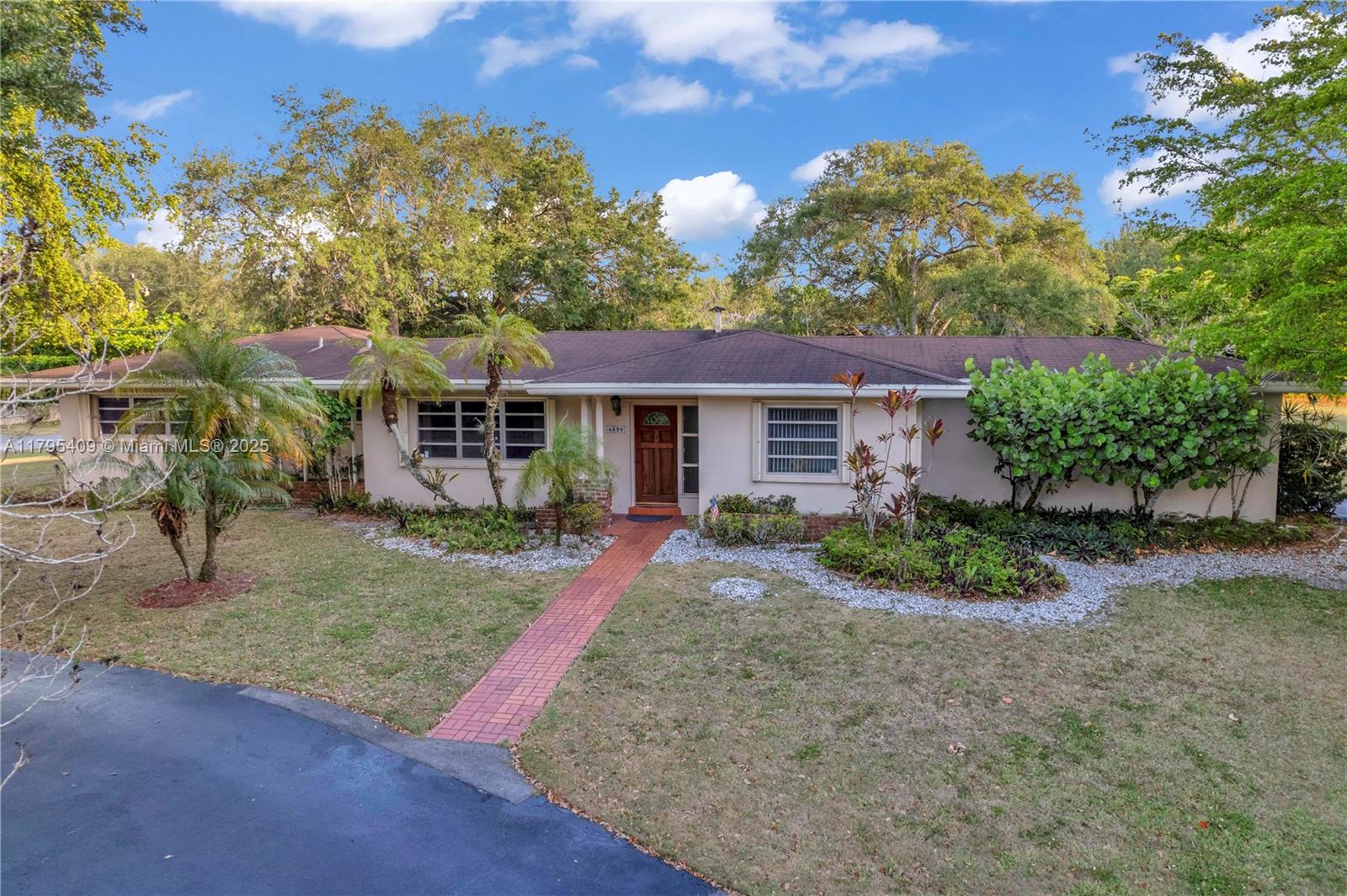 6650 SW 85th Ave