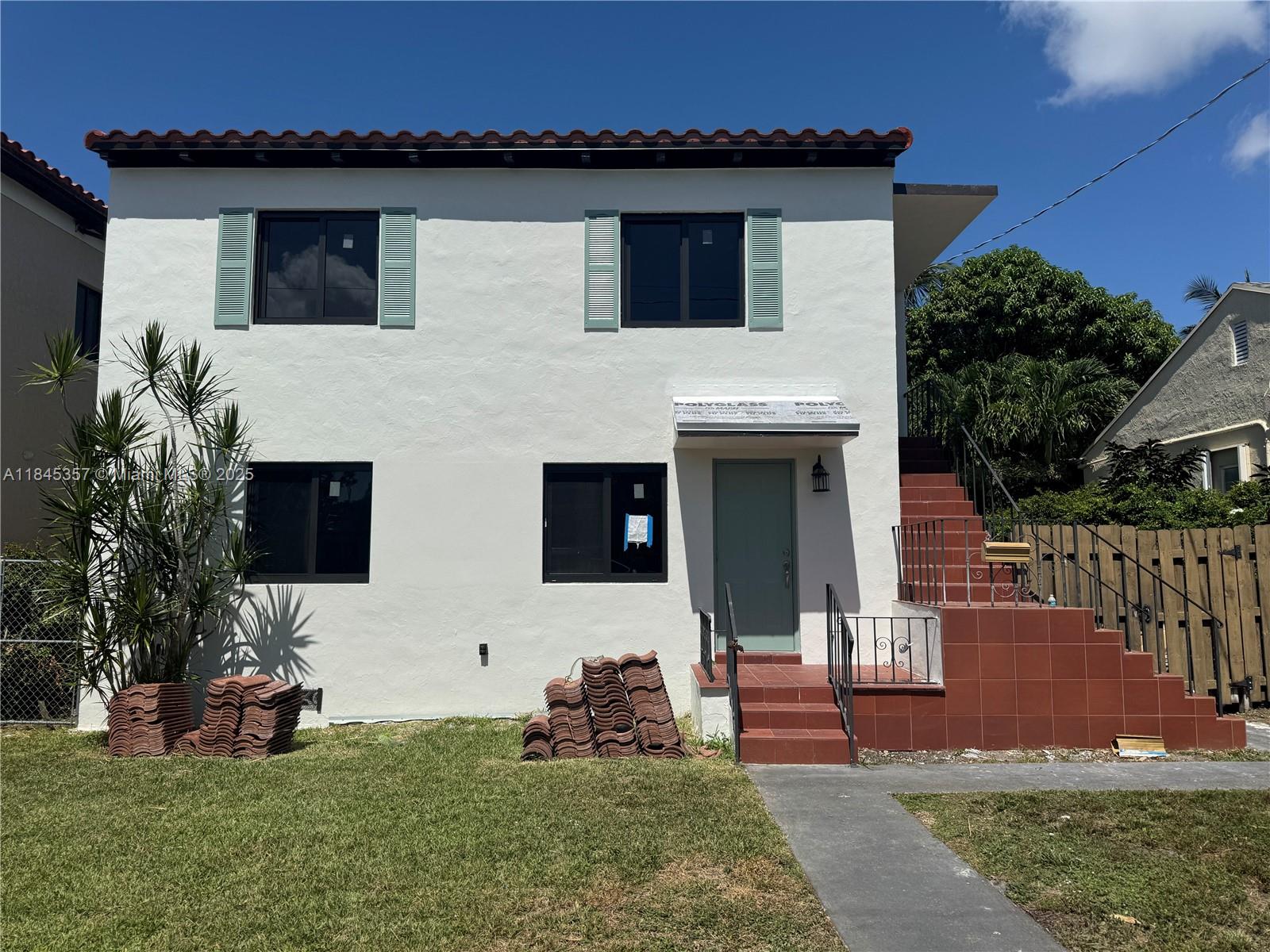 Be the first to live in this completely renovated 2 bed, 1 bath upstairs unit in a charming Little Havana duplex. The home features all new kitchen appliances, bath, flooring, impact windows and roof. This bright and spacious unit includes washer/dryer and a private yard perfect for relaxing or entertaining.
Situated on a quiet street in Little Havana, this home offers the perfect blend of neighborhood charm and urban convenience. Just minutes from Brickell, Downtown Miami, and Coral Gables, you'll have easy access to major highways, public transit, restaurants, nightlife, and the vibrant energy of Calle Ocho. Enjoy nearby parks, cafés, cultural landmarks, and a true sense of community in one of Miami’s most historic neighborhoods.