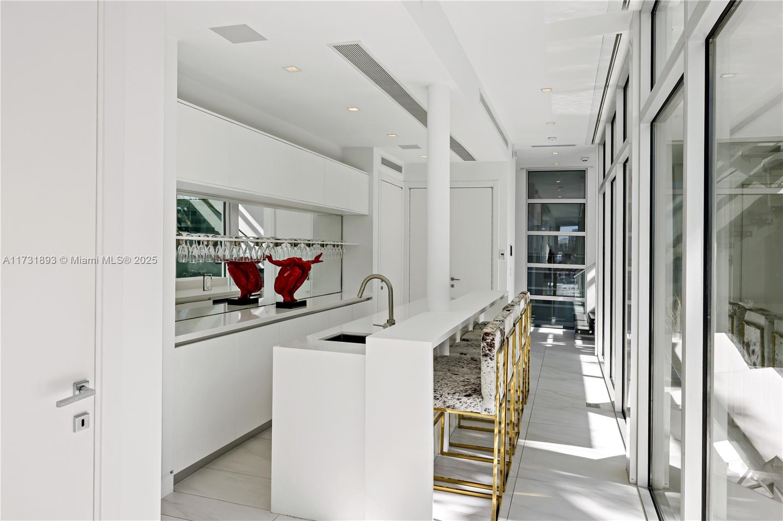 HIBISCUS ISLAND - Residential