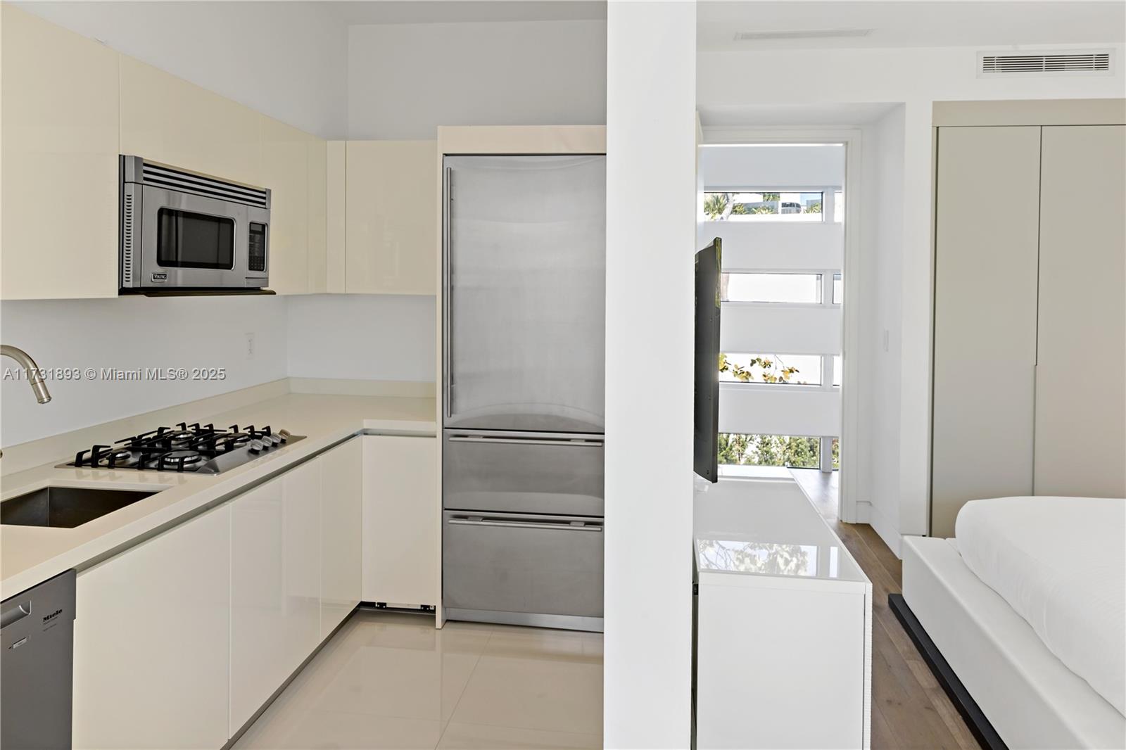 HIBISCUS ISLAND - Residential