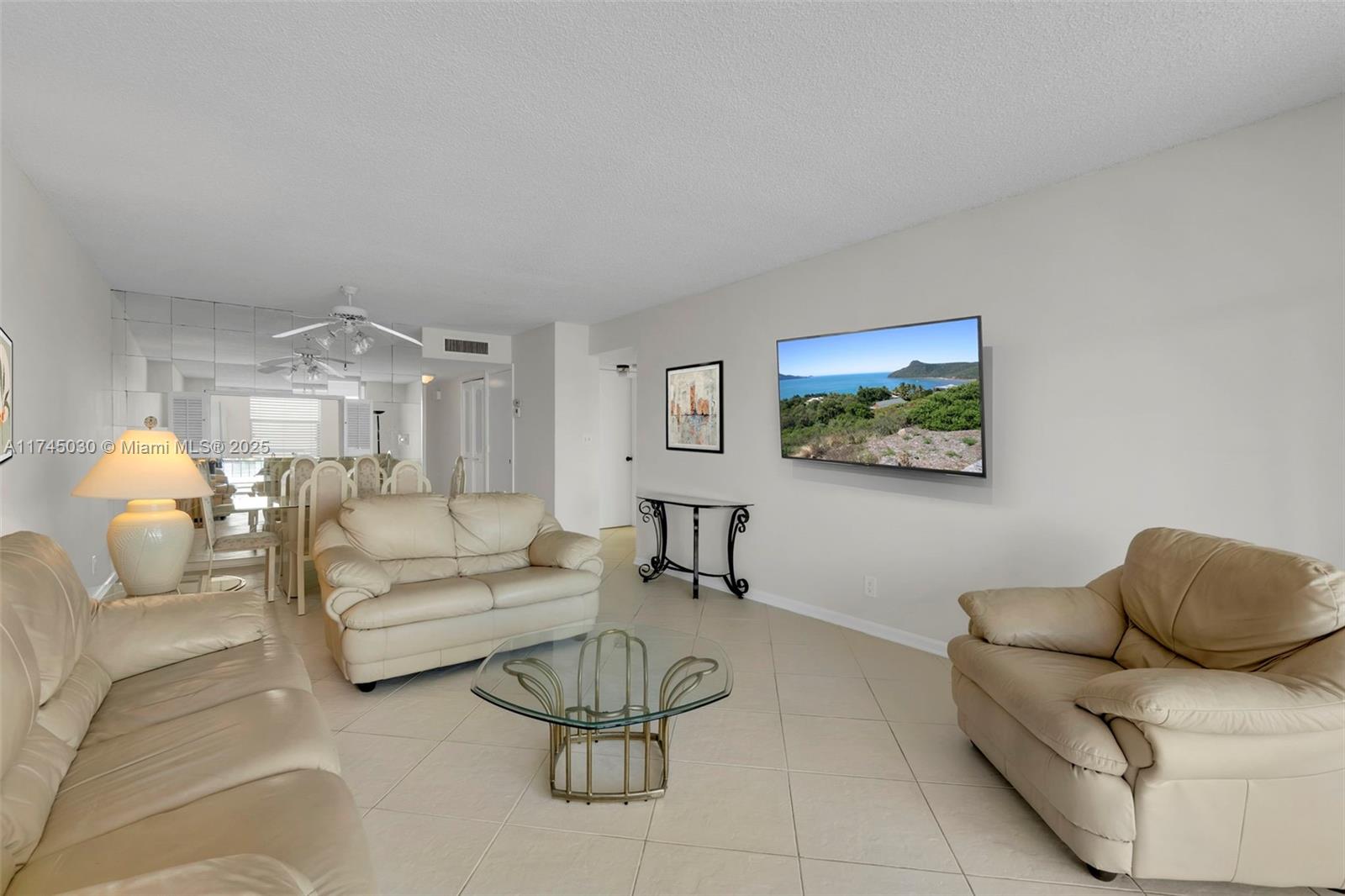 ISLAND CLUB ONE CONDO - Residential