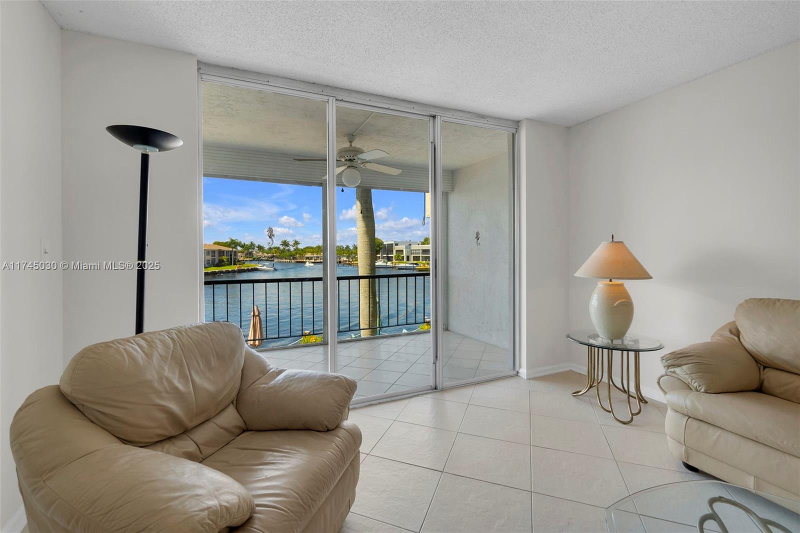 ISLAND CLUB ONE CONDO - Residential
