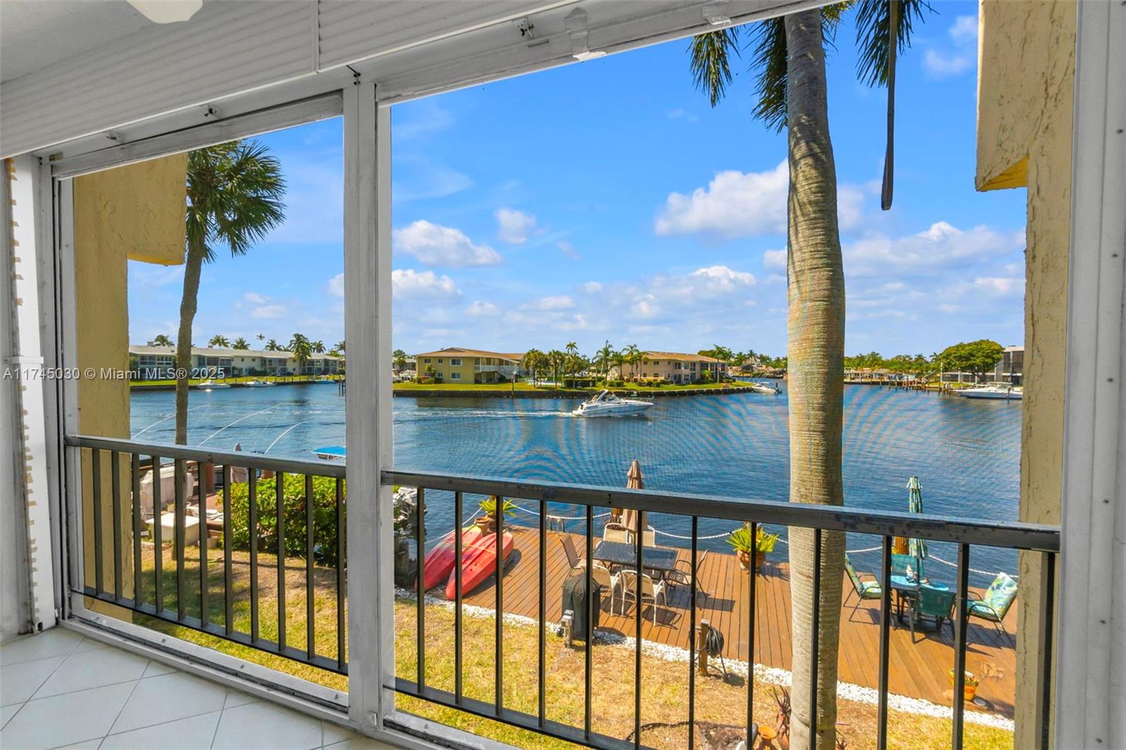 ISLAND CLUB ONE CONDO - Residential