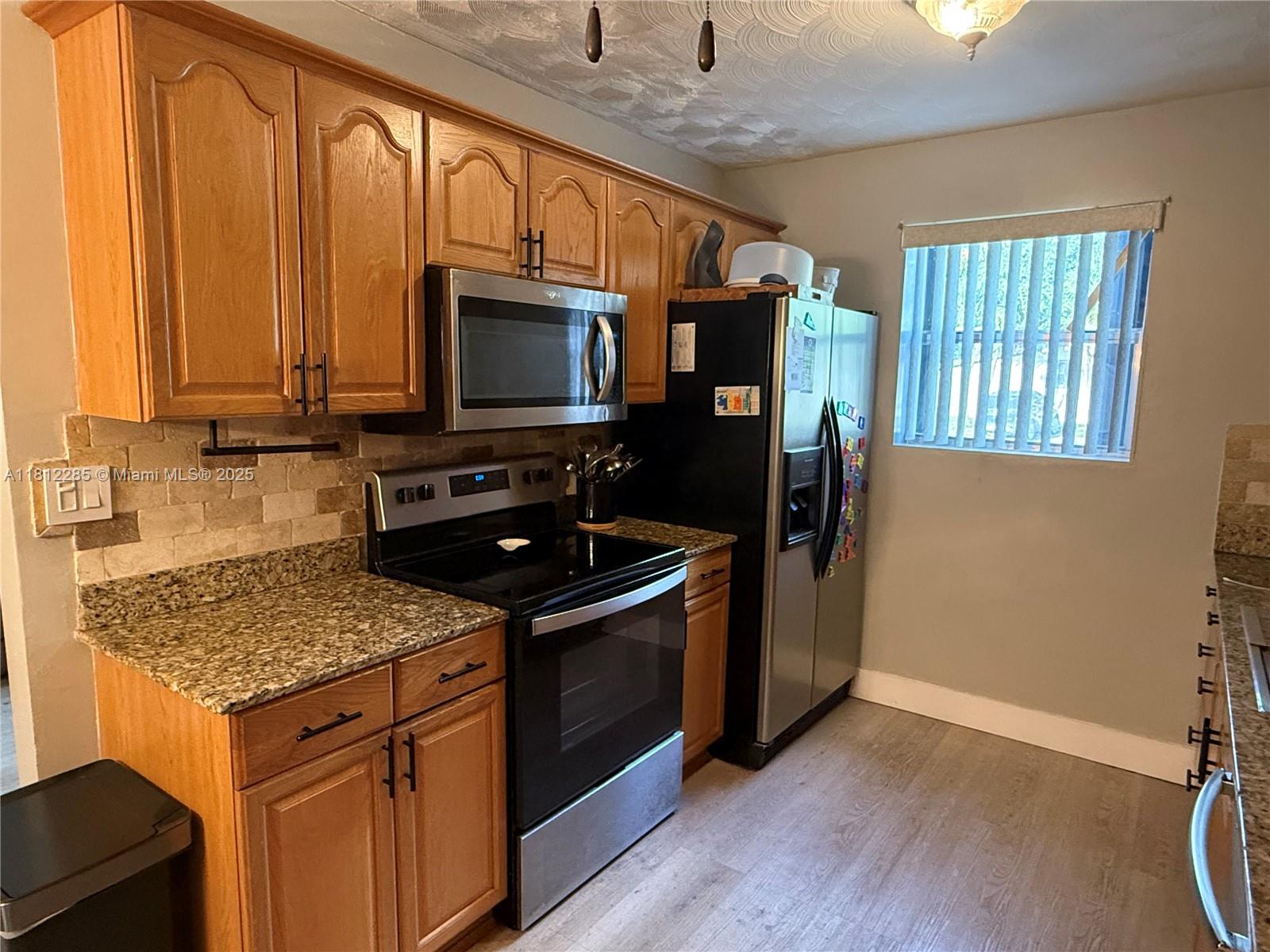 SUNSHINE PARK ESTATES ADD - Residential