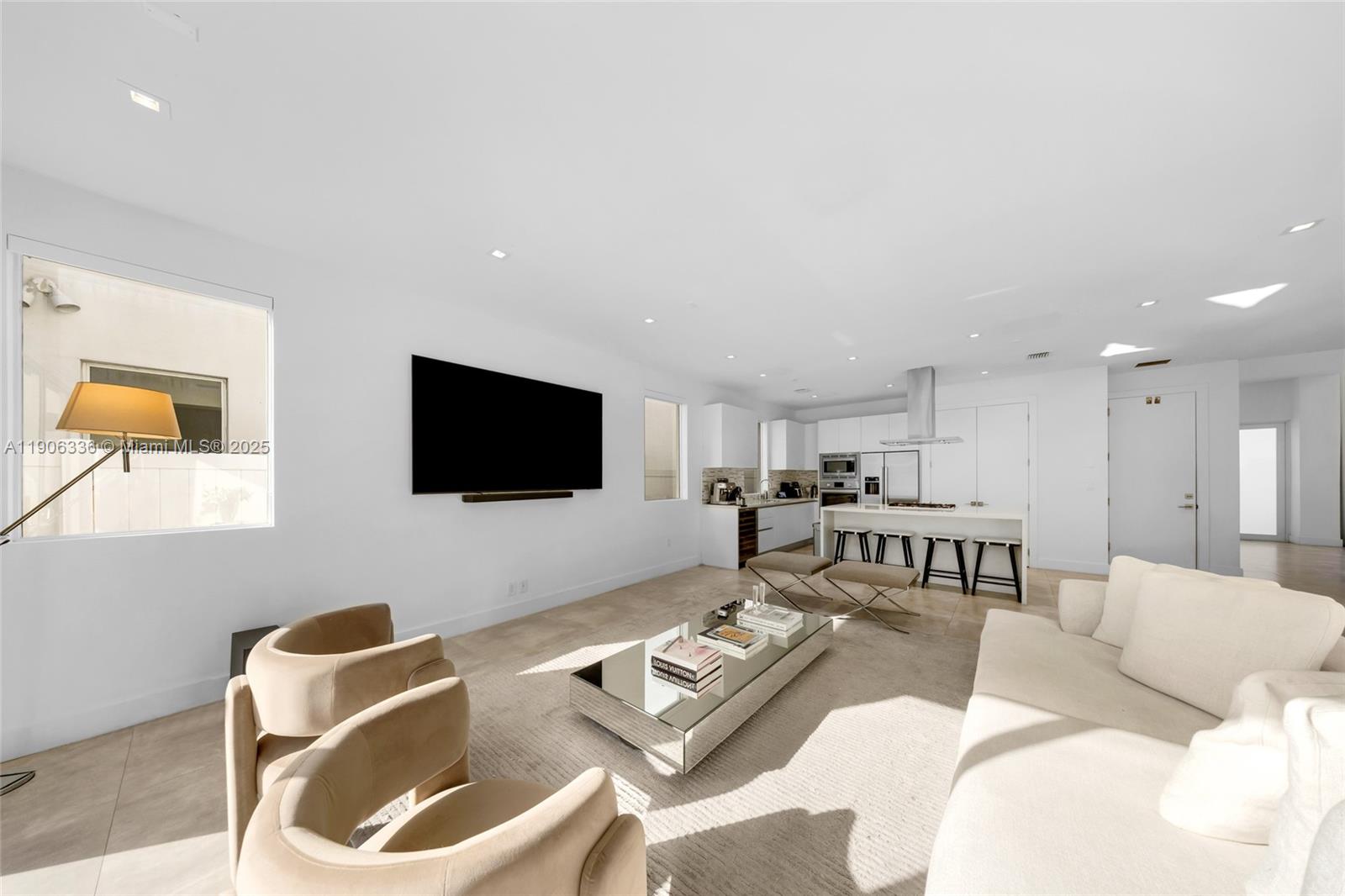 DORAL COMMONS RESIDENTIAL - Residential