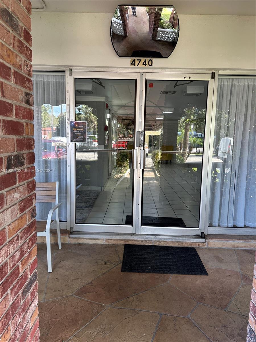 CASTLE APARTMENTS 16 COND - Residential Lease