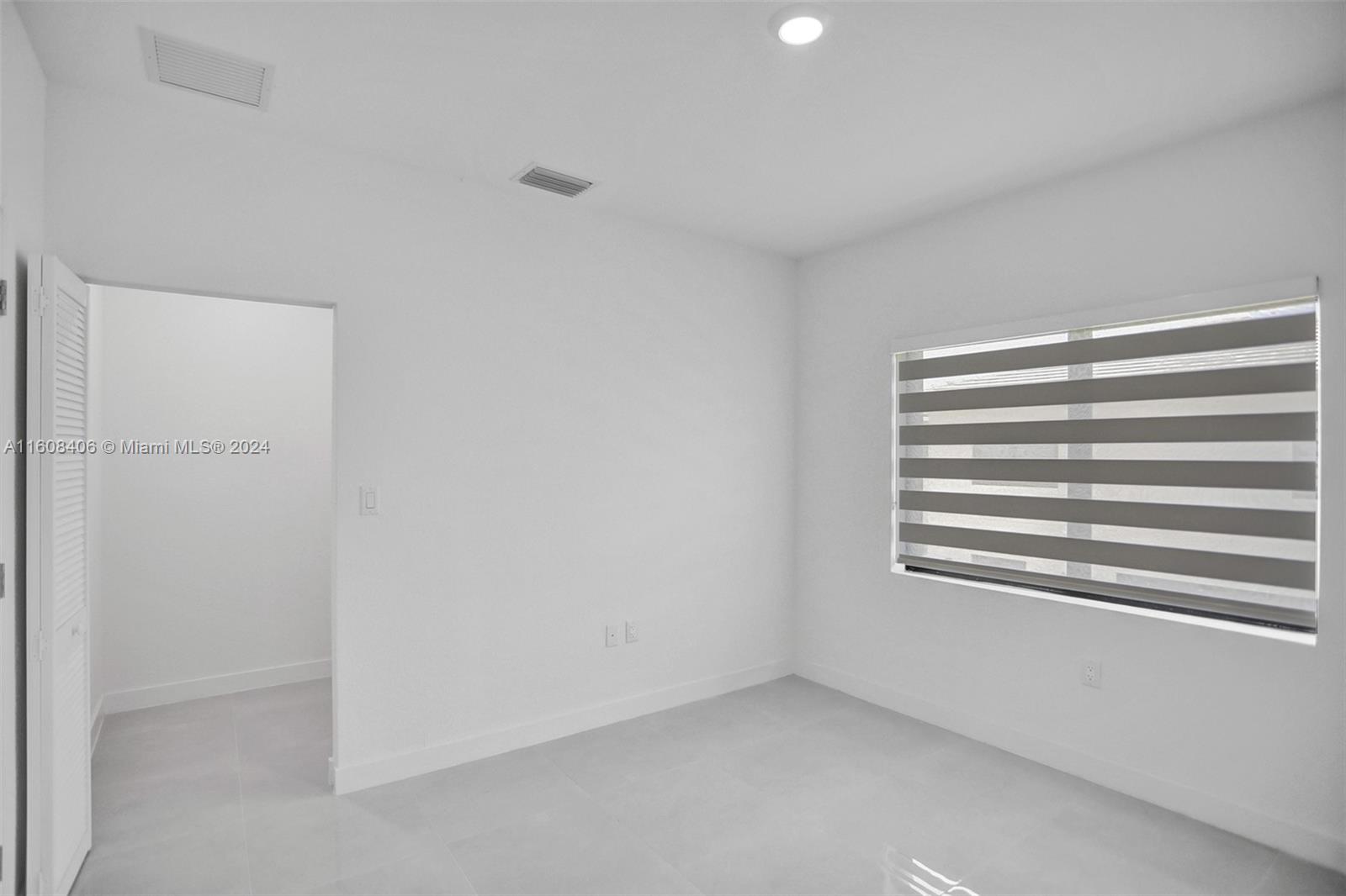 AURORA - Residential Lease