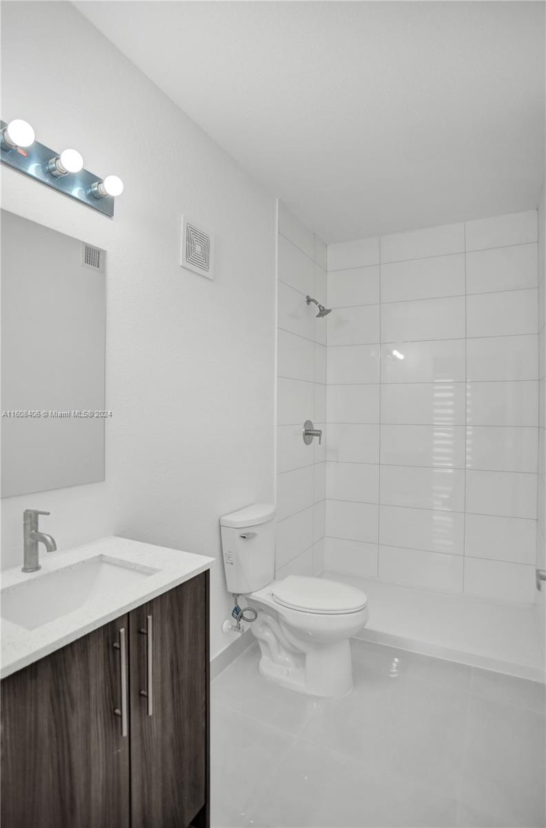 AURORA - Residential Lease