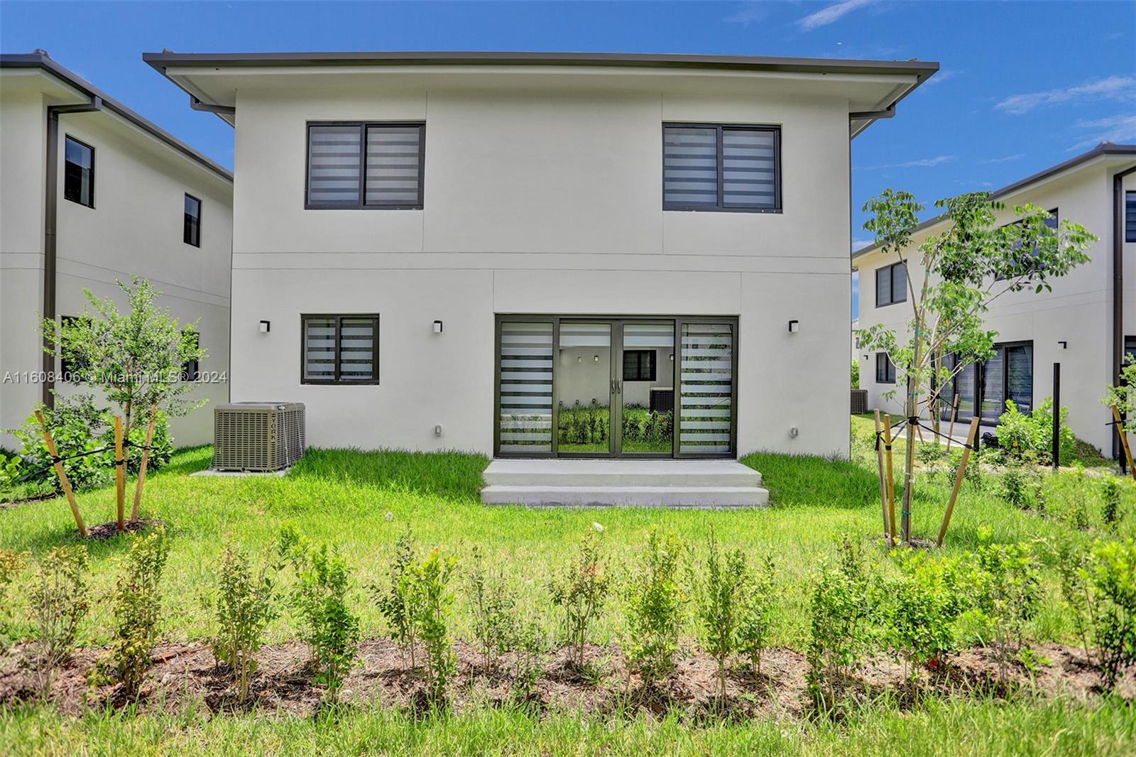 AURORA - Residential Lease