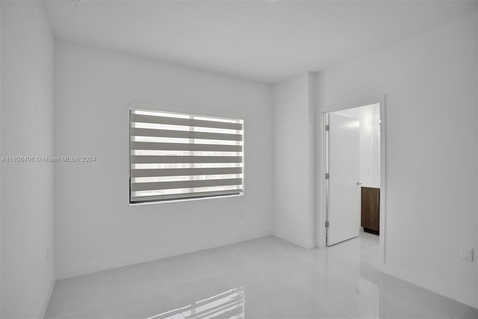 AURORA - Residential Lease