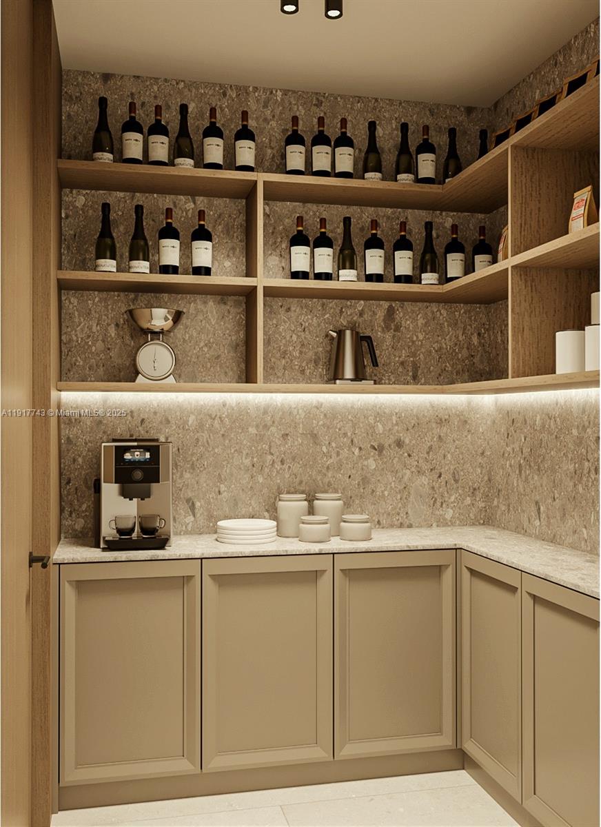 CORAL GABLES BISCAYNE BAY - Residential