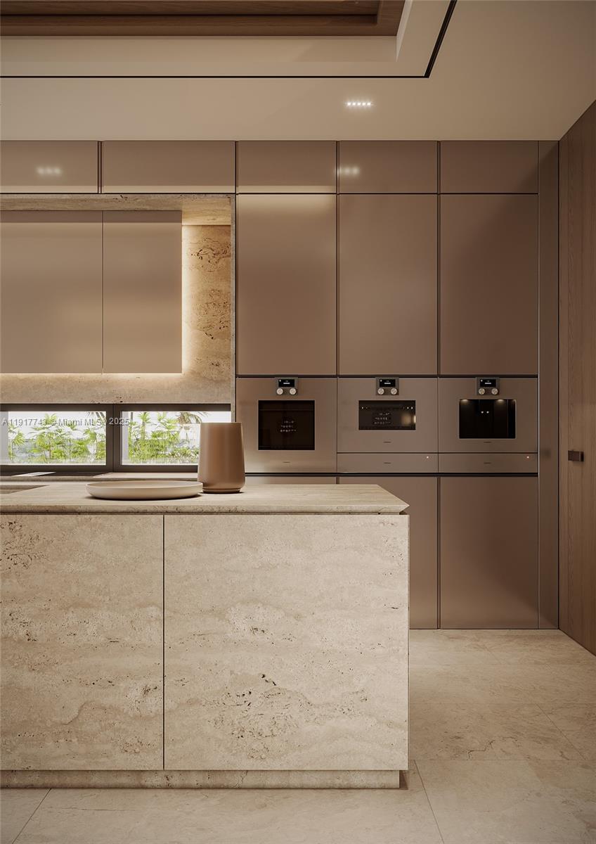 CORAL GABLES BISCAYNE BAY - Residential