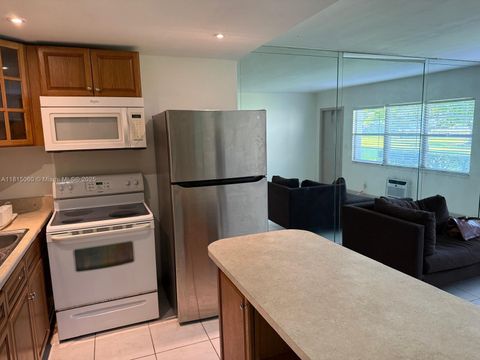 217 Suffolk F 217 Boca Raton FL 33434