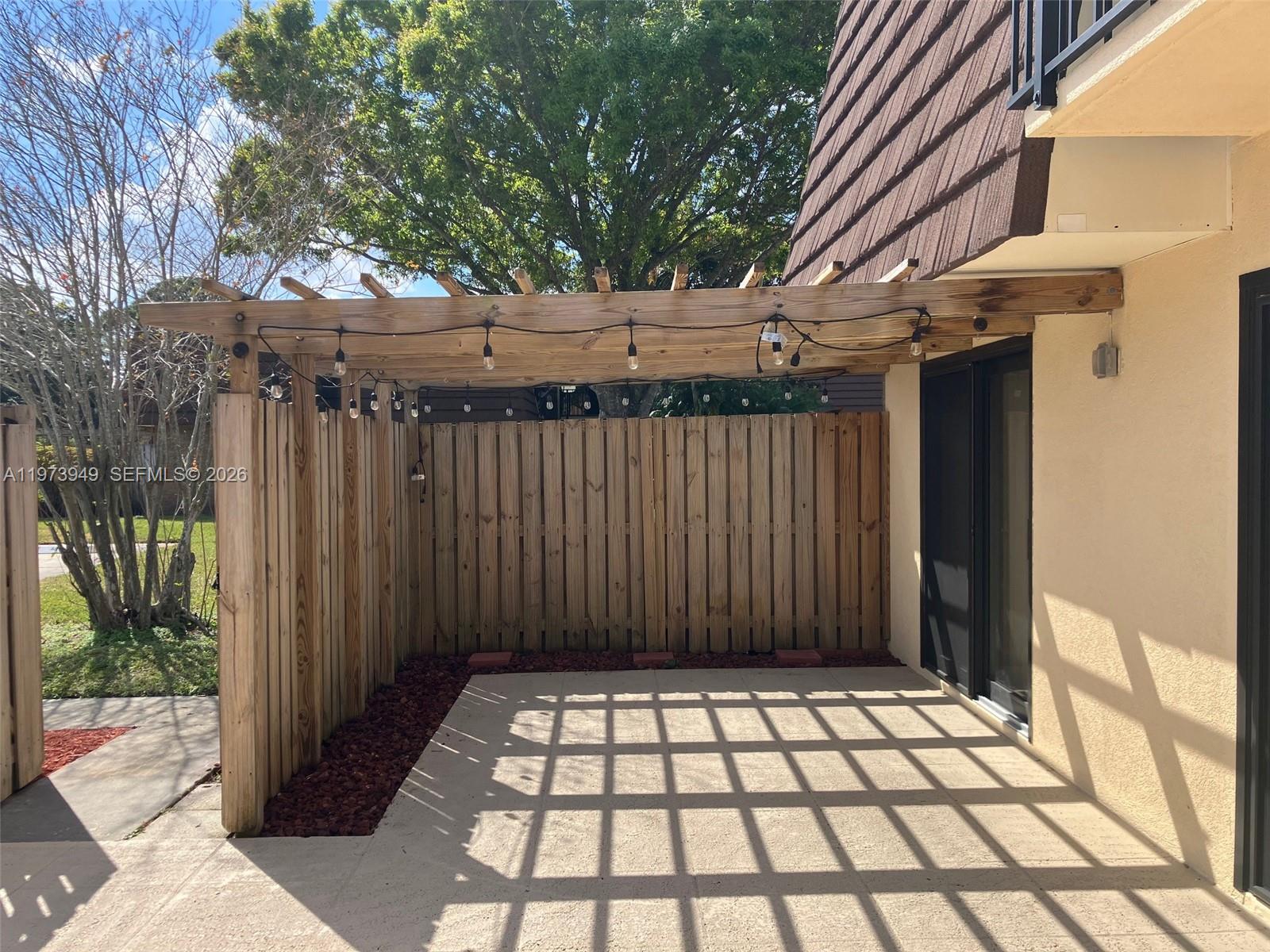 1123 11th Ln 1123