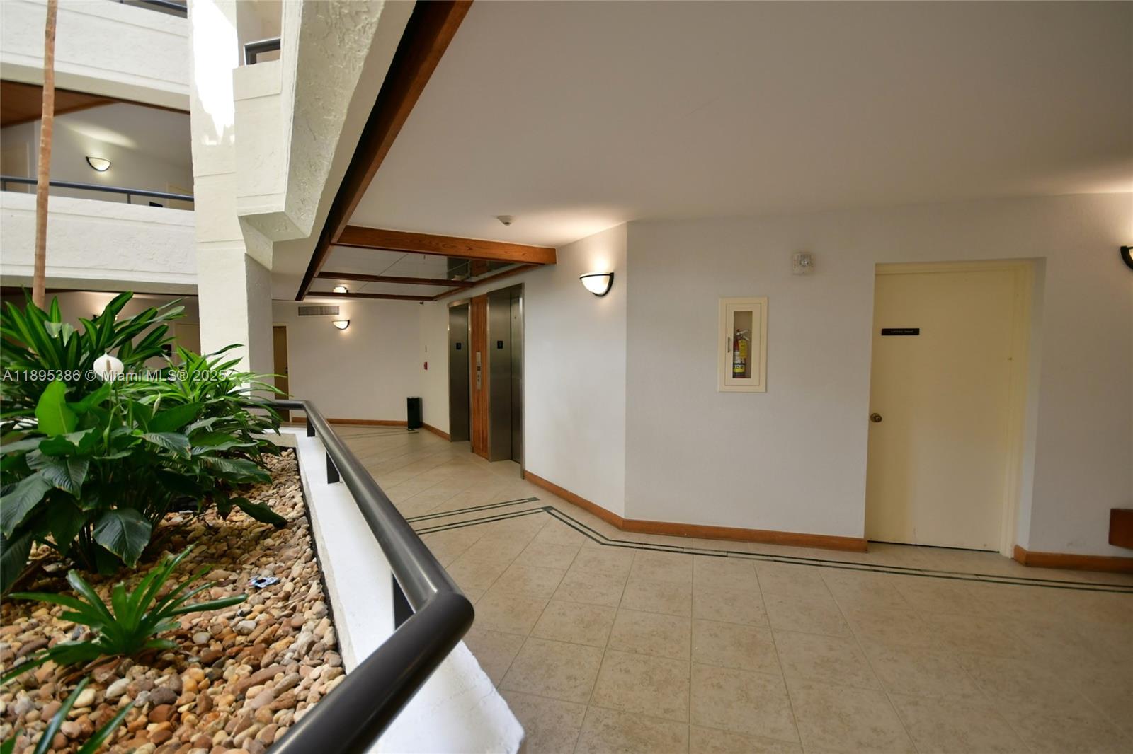 OCEAN LANE PLAZA CONDO - Residential Lease