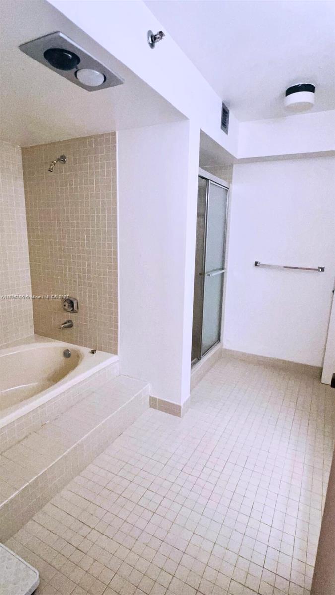 OCEAN LANE PLAZA CONDO - Residential Lease