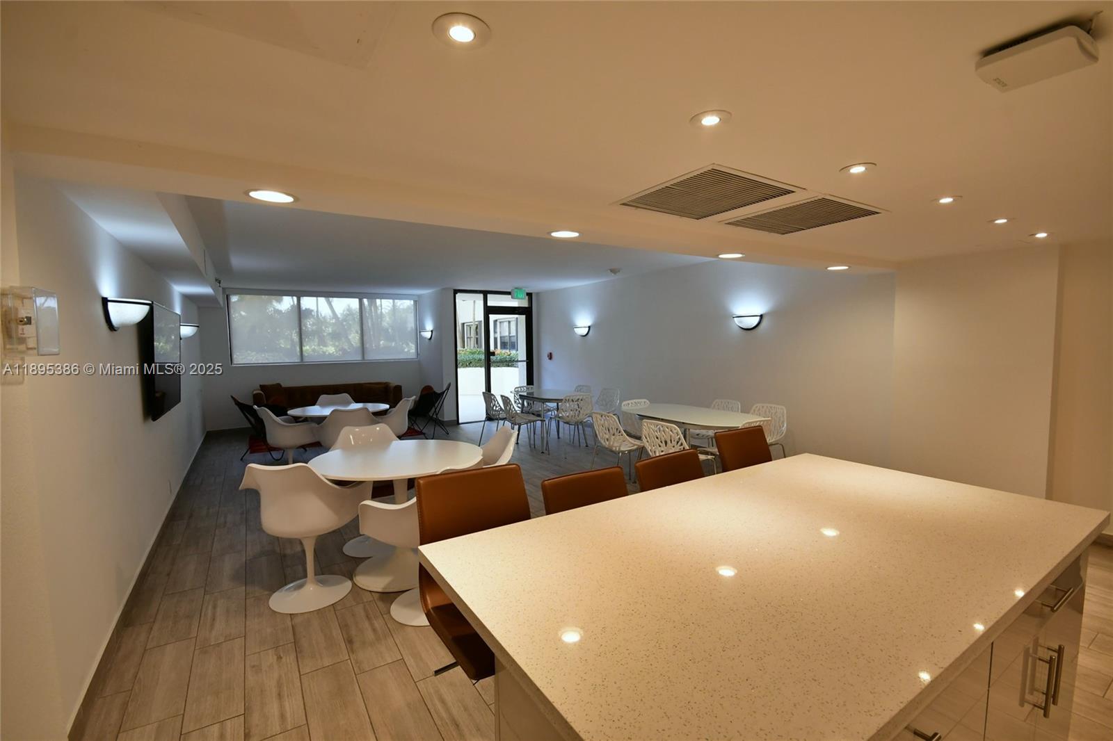 OCEAN LANE PLAZA CONDO - Residential Lease