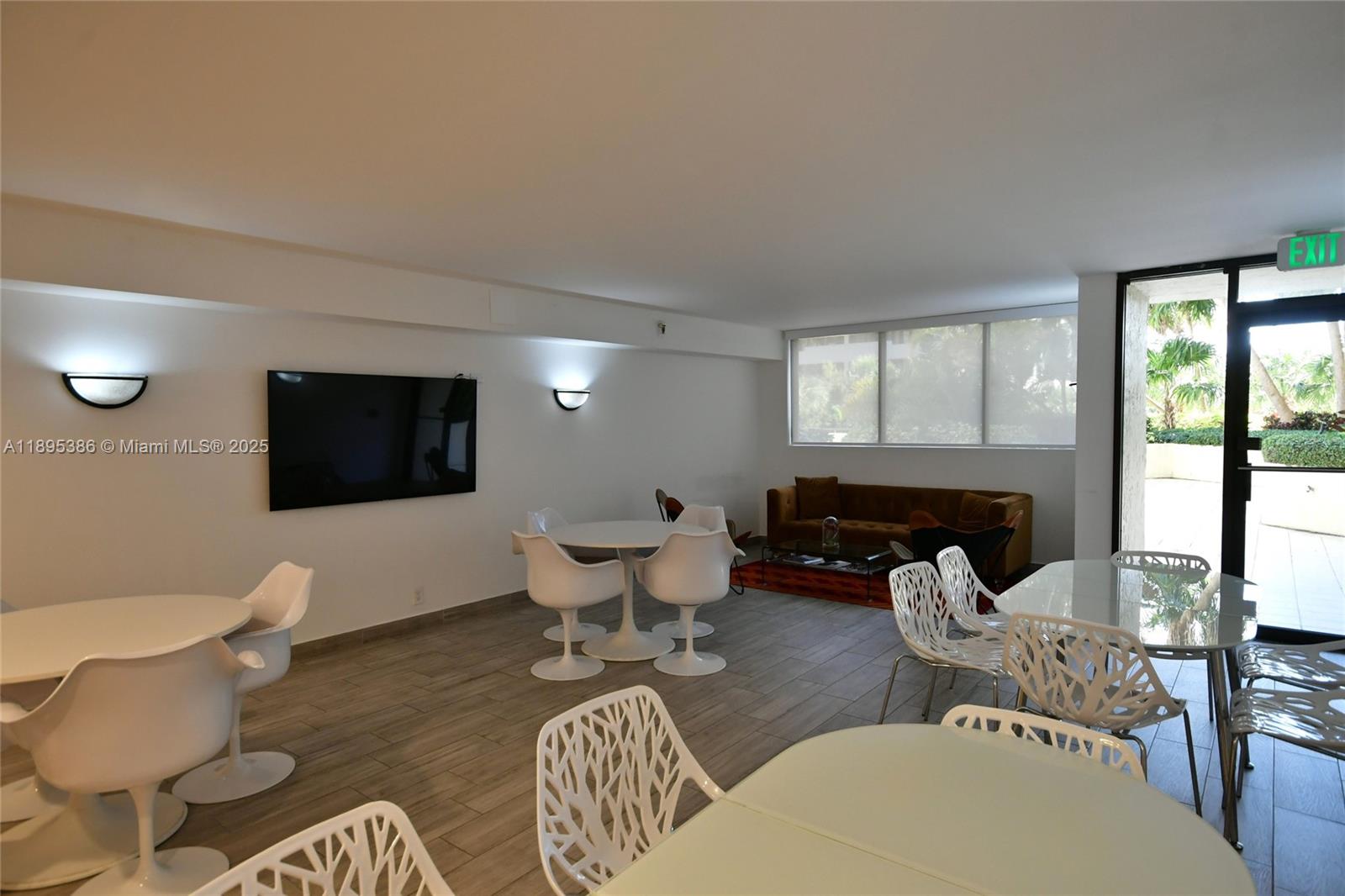 OCEAN LANE PLAZA CONDO - Residential Lease