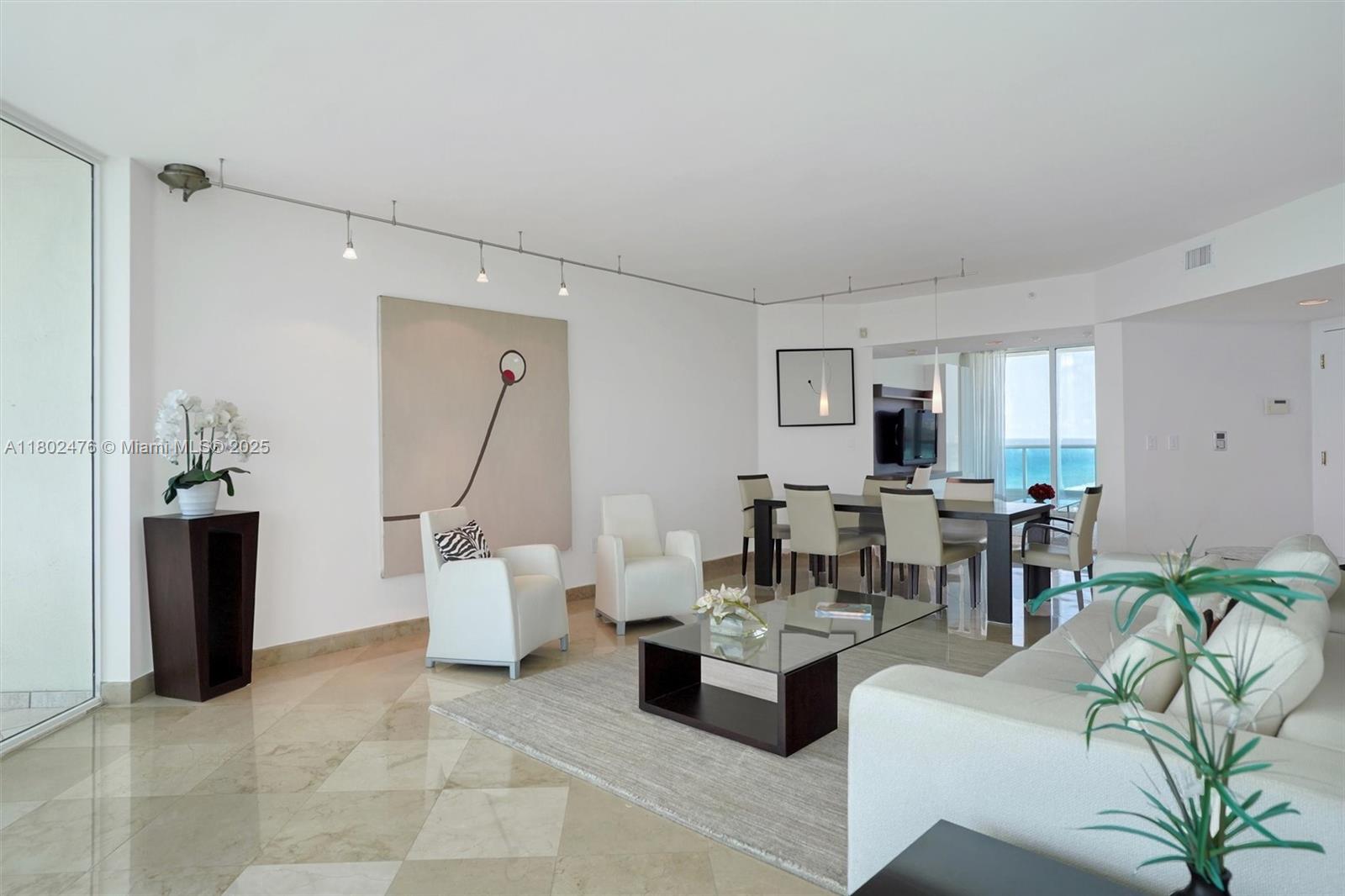 CAPOBELLA CONDO - Residential Lease