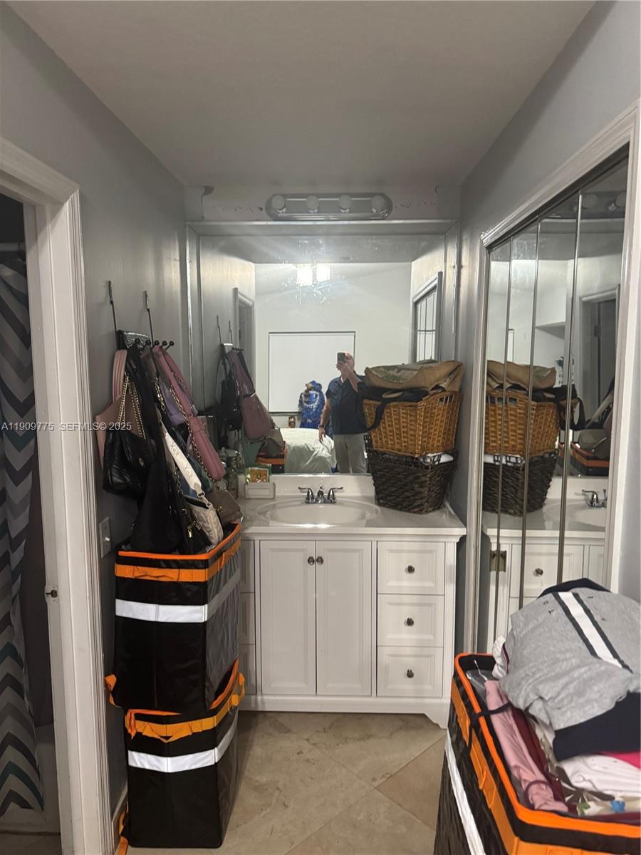 ANDRE PARK - Residential