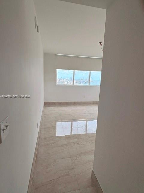 VIZCAYNE SOUTH CONDO - Residential Lease