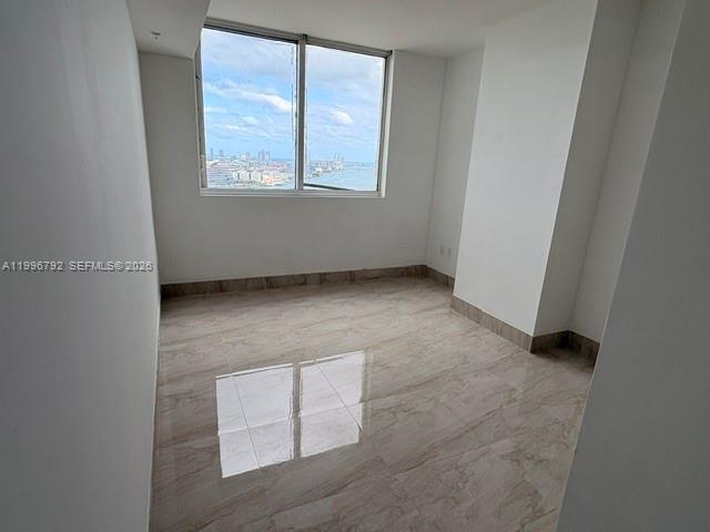 VIZCAYNE SOUTH CONDO - Residential Lease