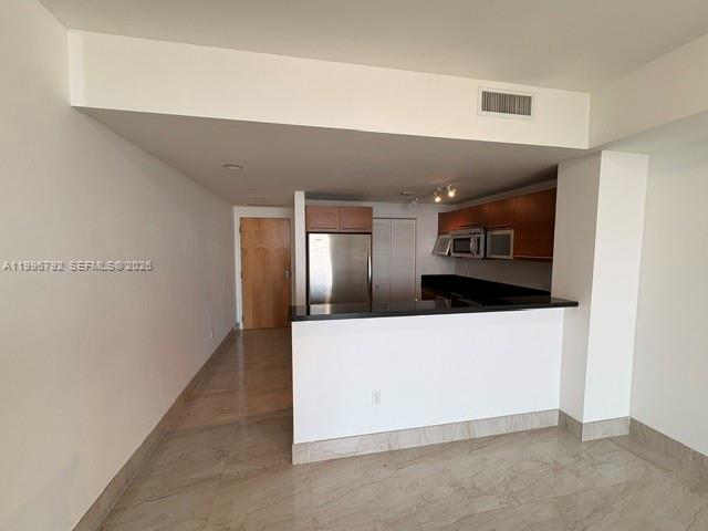 VIZCAYNE SOUTH CONDO - Residential Lease