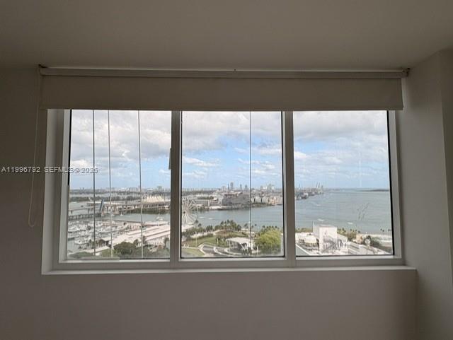 VIZCAYNE SOUTH CONDO - Residential Lease