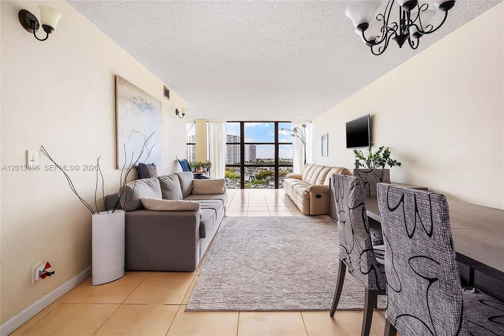 Photo of 800 Parkview Dr #901, Hallandale Beach, FL 33009 (MLS # A12013896)