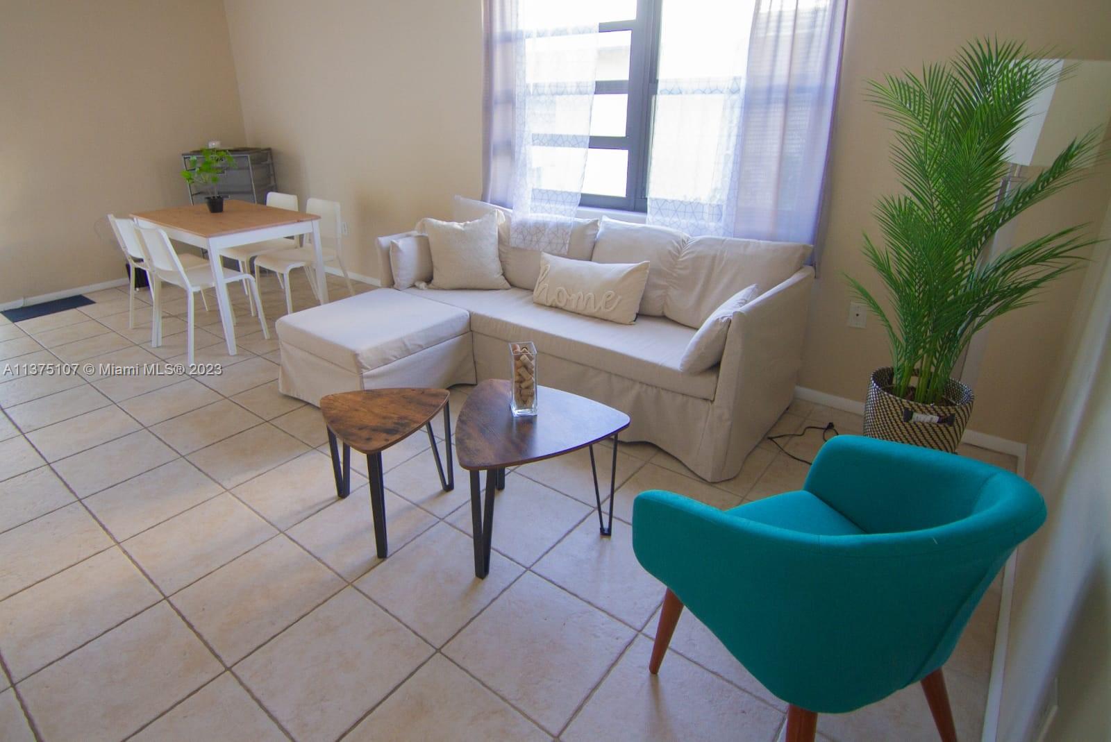 HIBISCUS SOUTH CONDO - Residential Lease