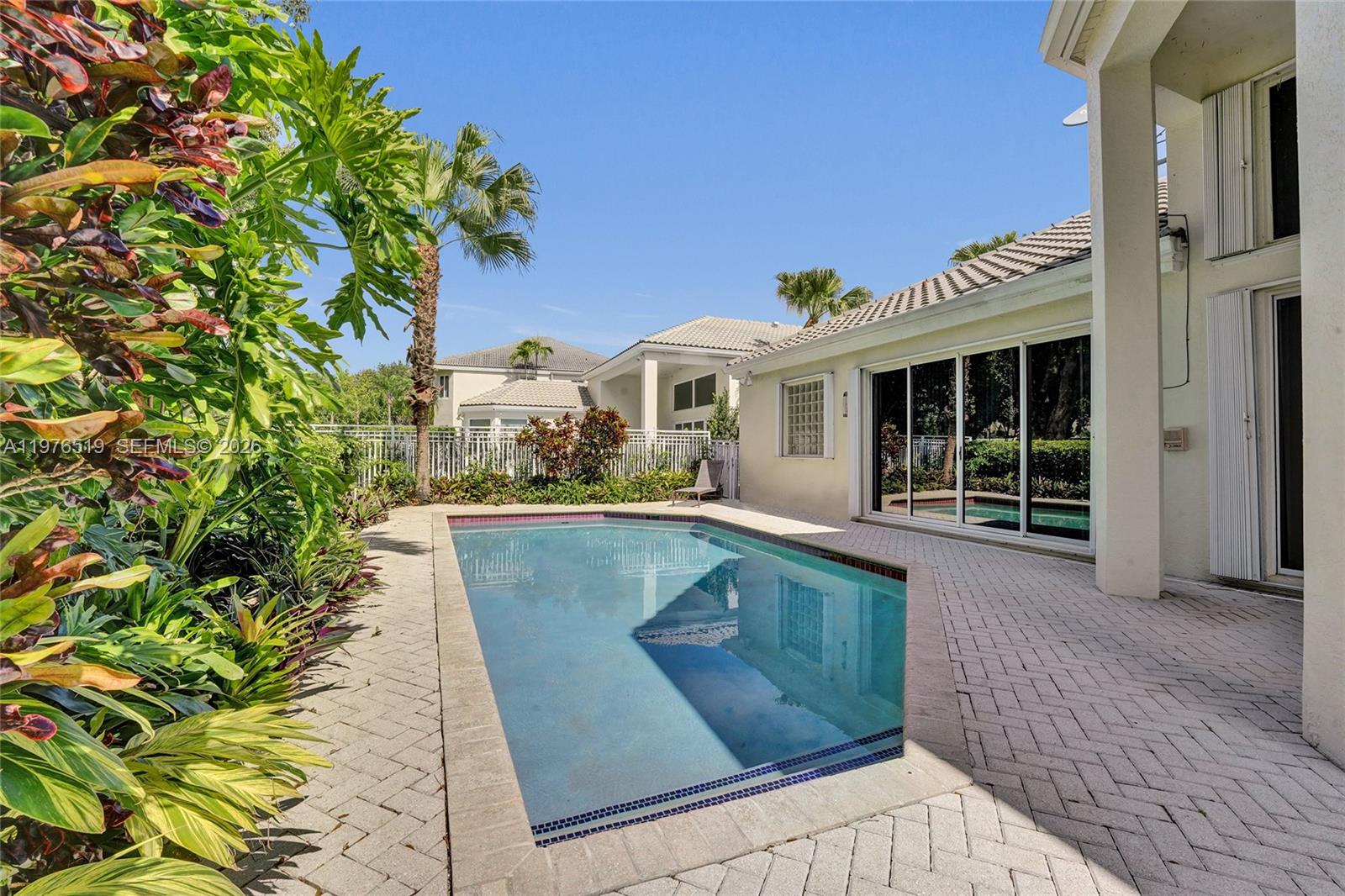 Weston Hills Country Club - Residential