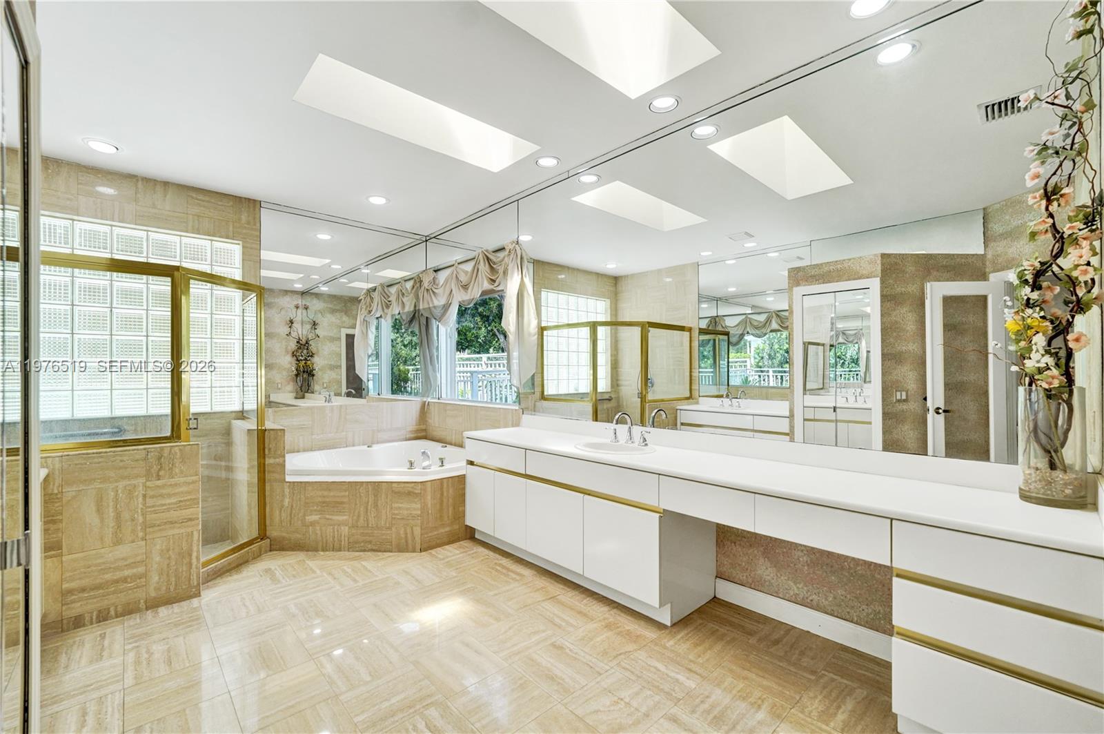 Weston Hills Country Club - Residential