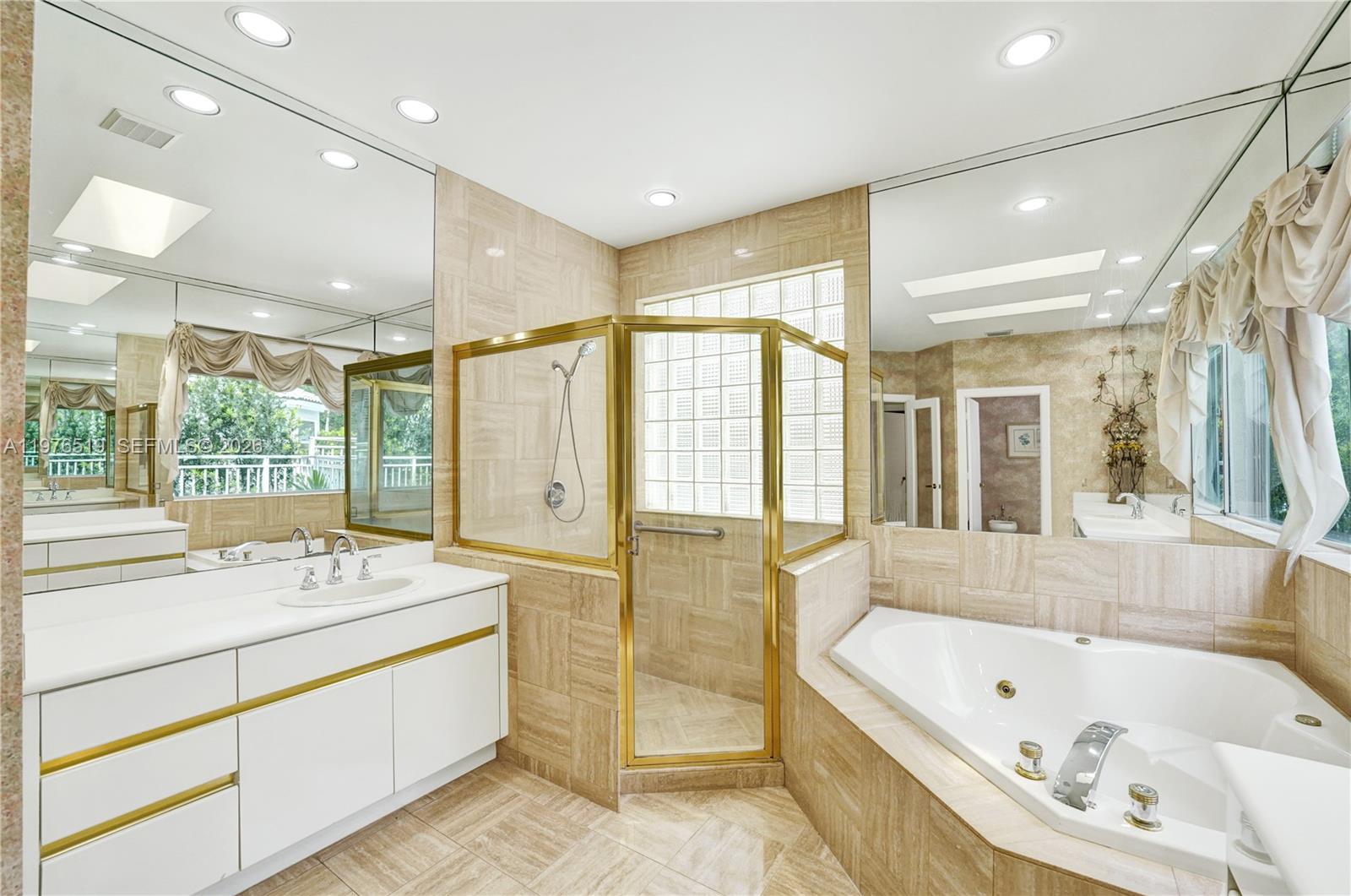 Weston Hills Country Club - Residential
