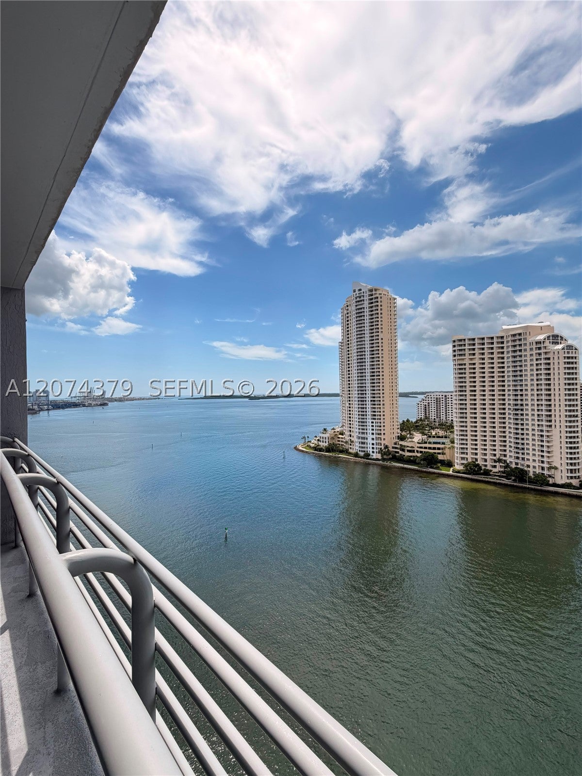 335 S Biscayne Blvd 2003