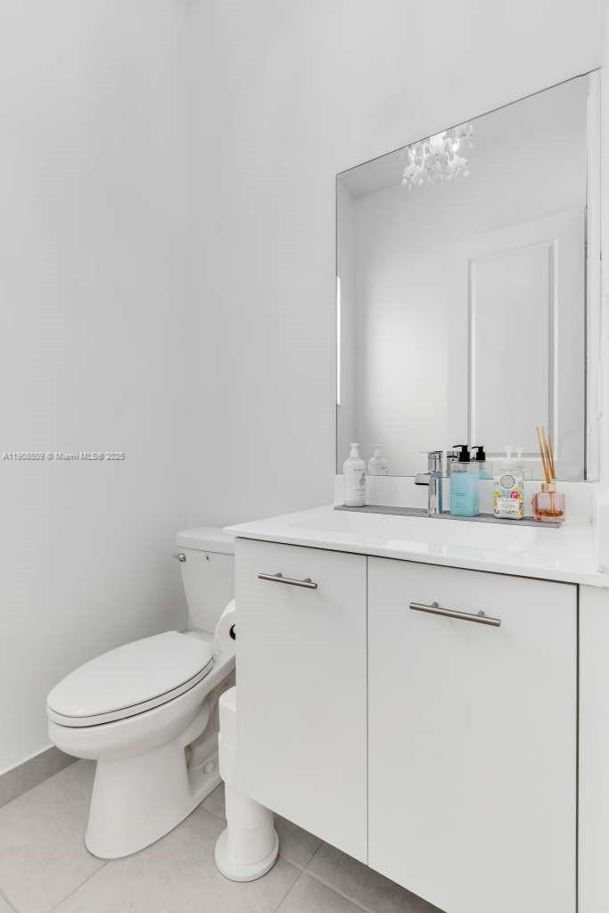 TUSCAN ISLES - Residential Lease