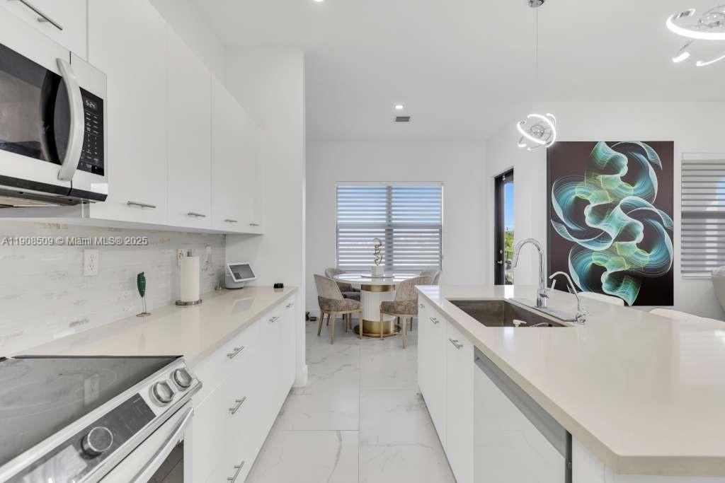 TUSCAN ISLES - Residential Lease