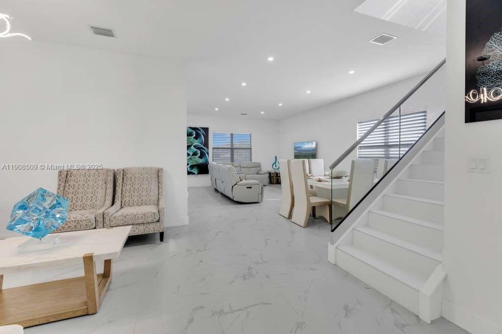 TUSCAN ISLES - Residential Lease