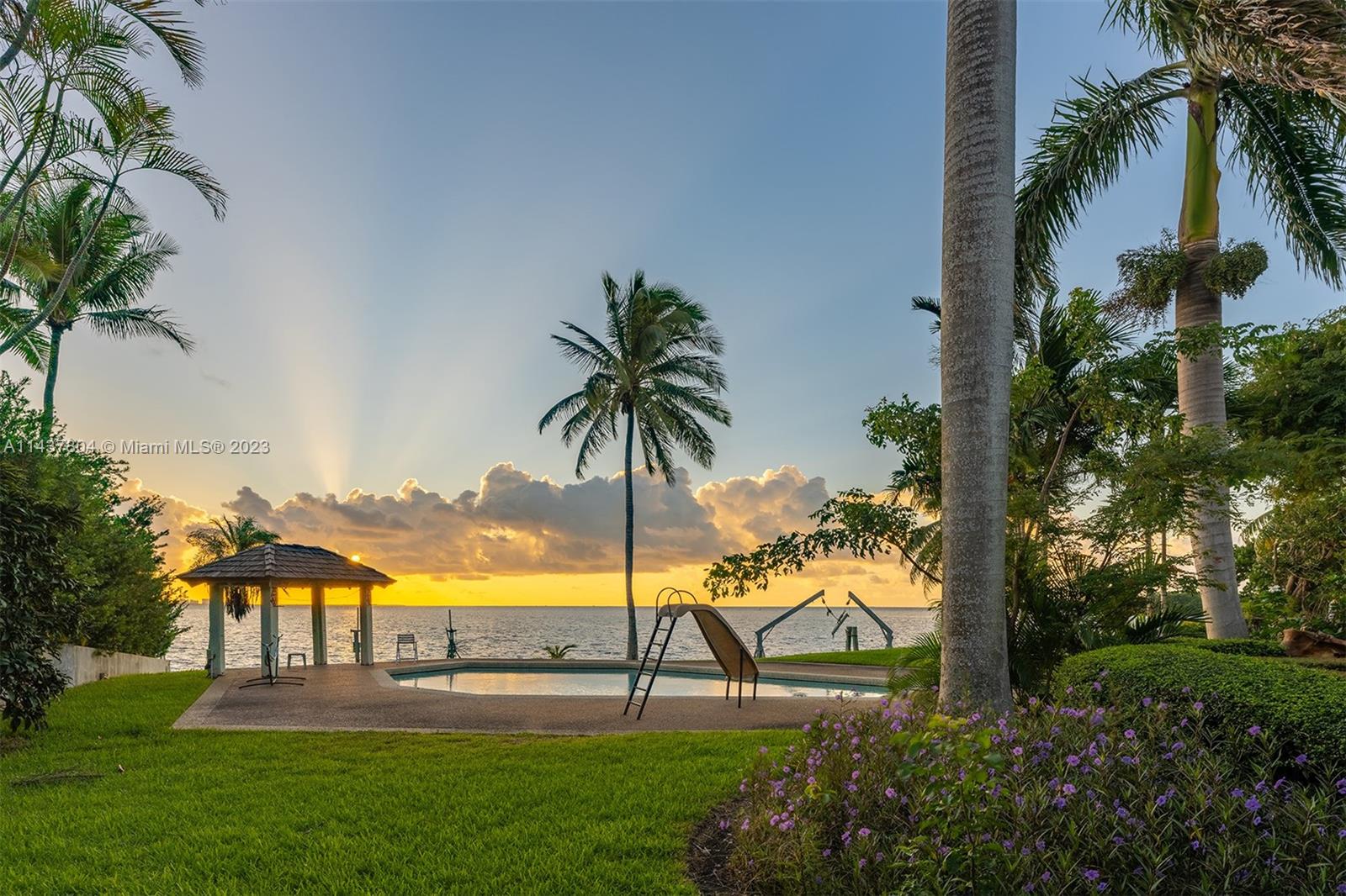 OLD CUTLER BAY SEC FIVE - Residential