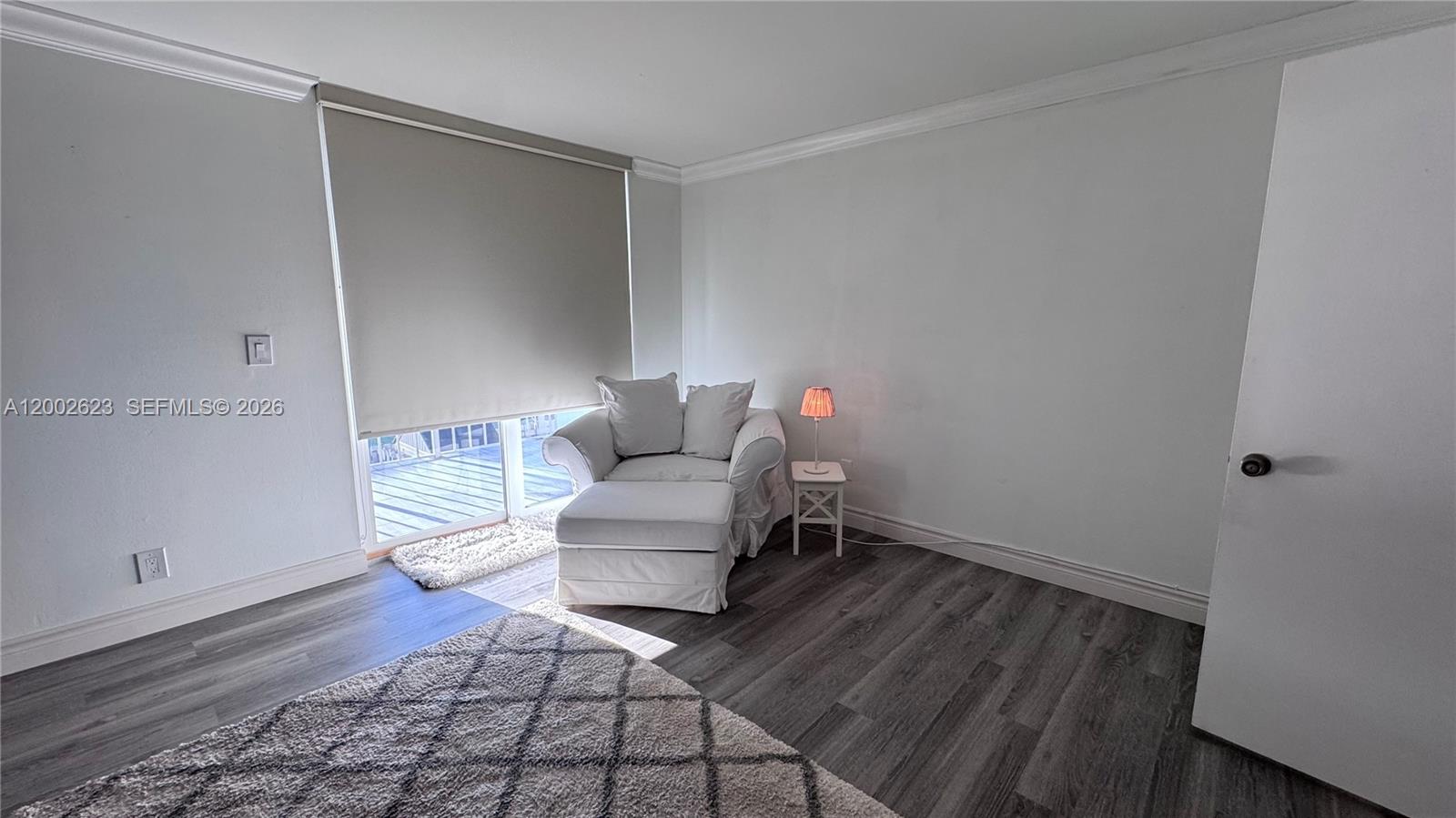 TOWNHOUSES OF VENETIAN PA - Residential Lease