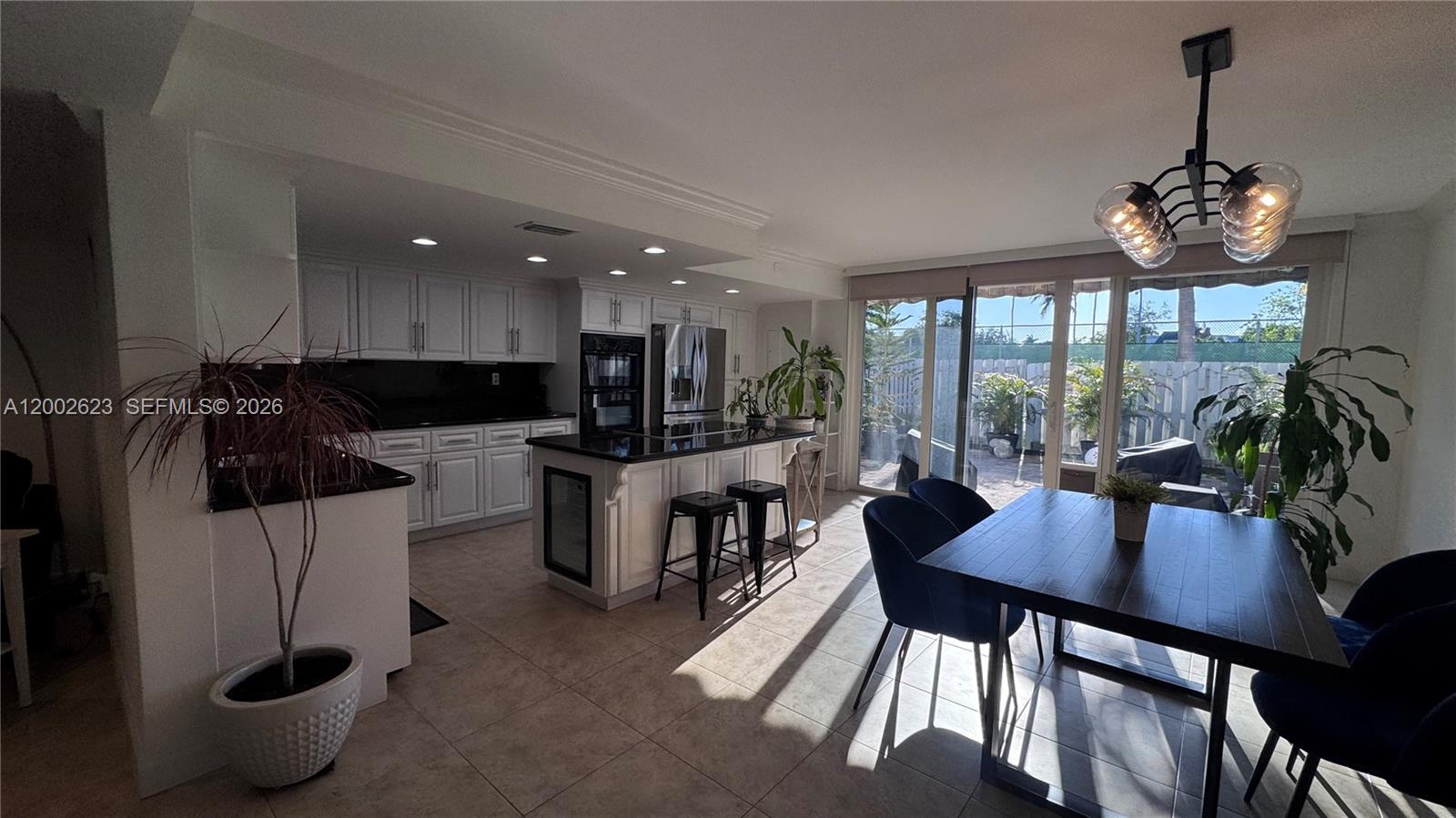 TOWNHOUSES OF VENETIAN PA - Residential Lease