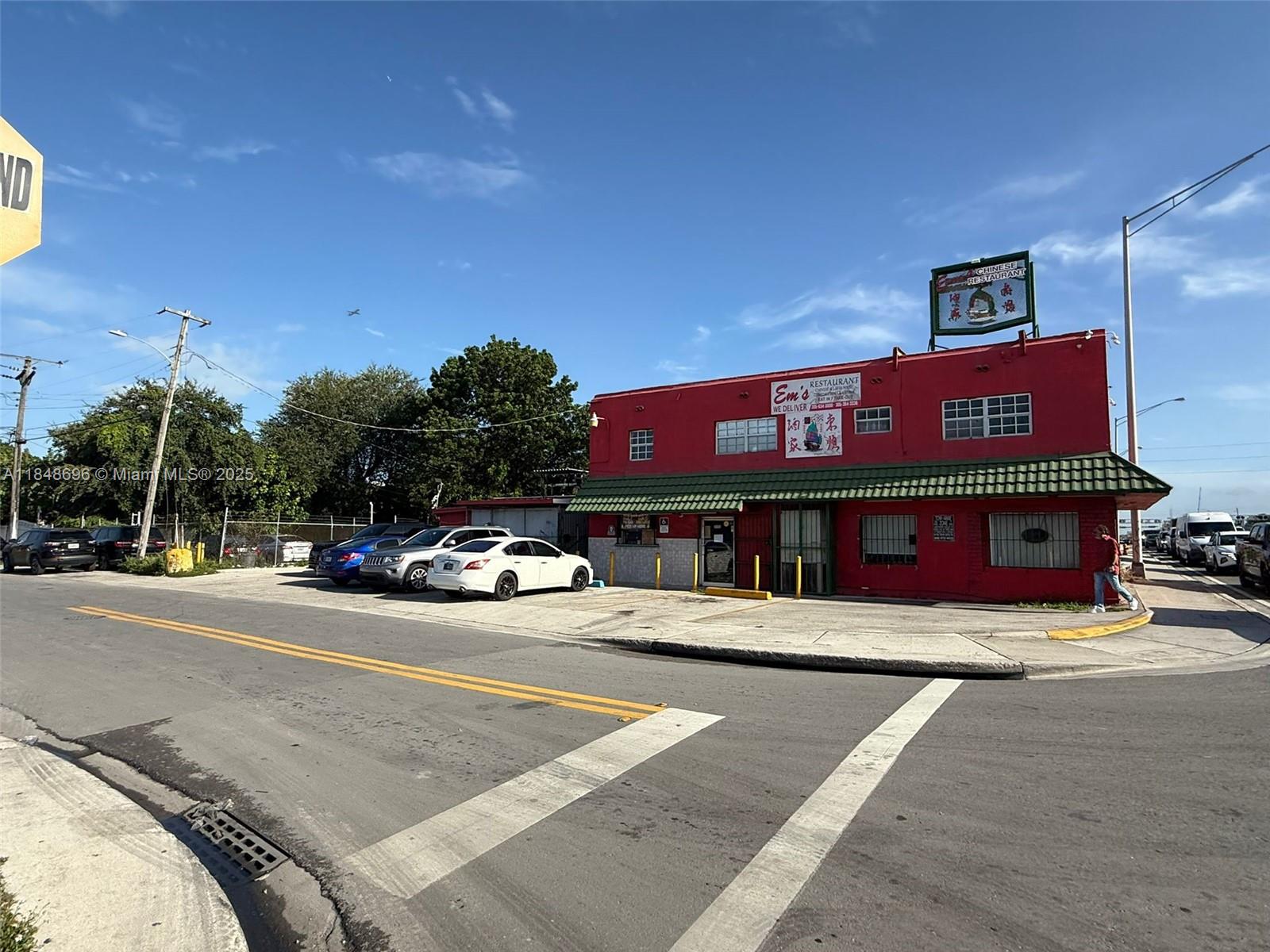 2152 NW 27th Ave