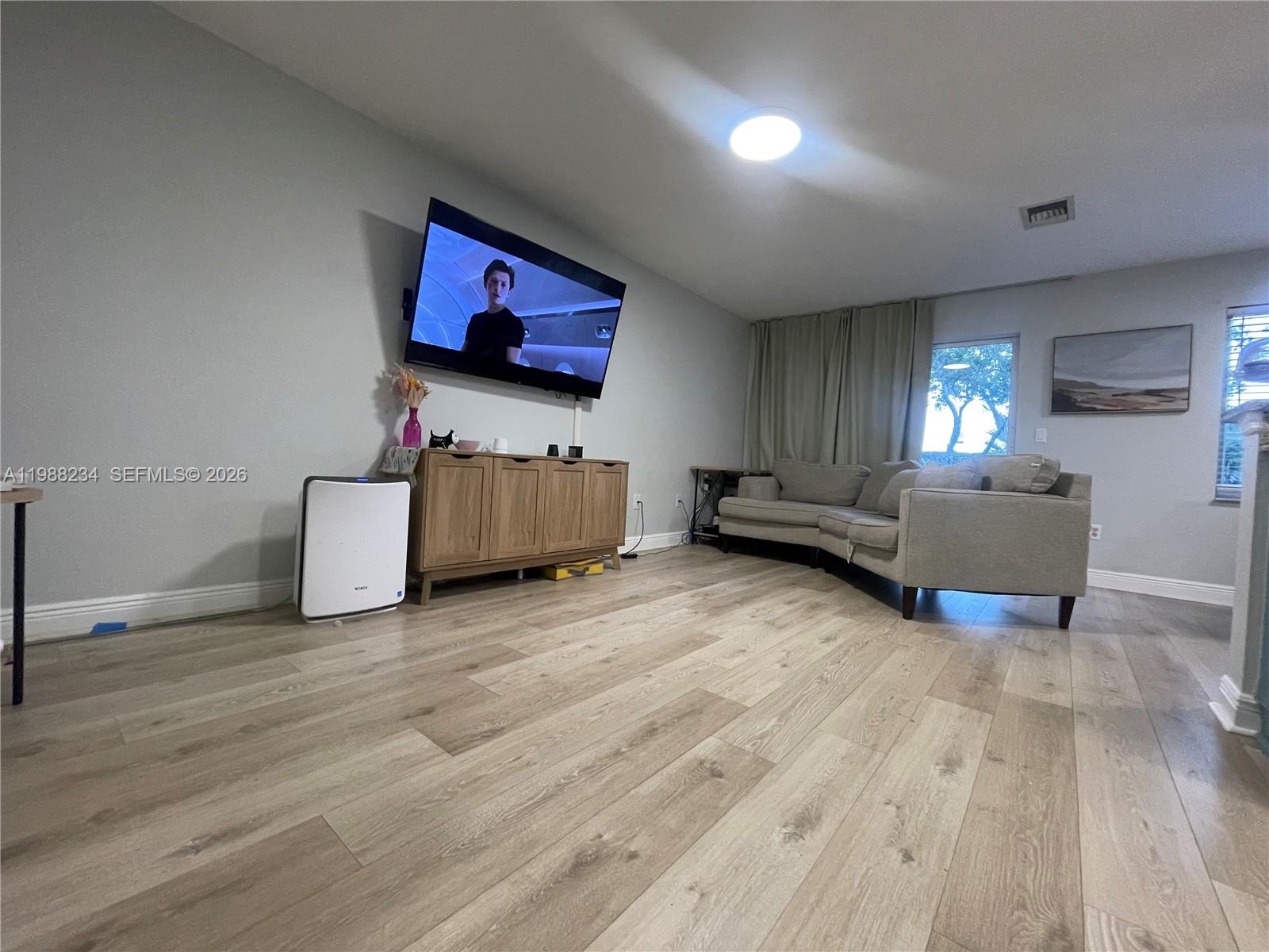 GREEN CAY VILLAGE - Residential