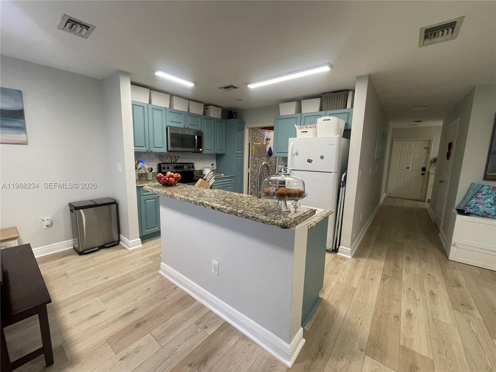 GREEN CAY VILLAGE - Residential