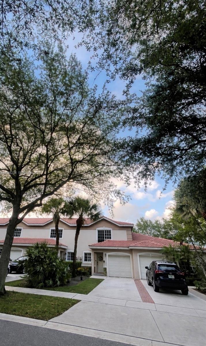 GREEN CAY VILLAGE - Residential