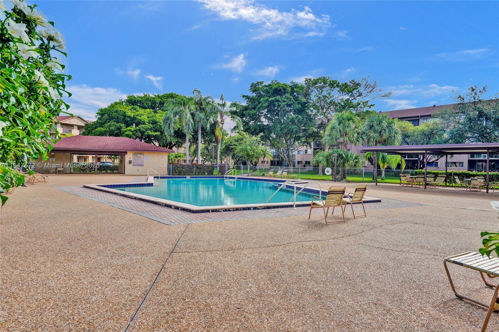 SUFFOLK AT CENTURY VILLAG - Residential